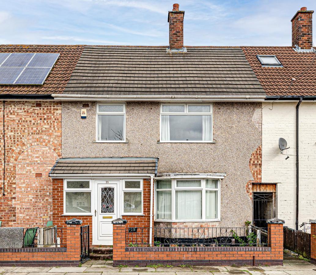 George Harrison'S Former 3Bed Home In Liverpool Speke Exterior photo